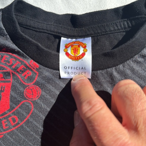 Vintage Manchester United Football Club Kids Tshirt official branded 1997 sz 8-9 - Picture 2 of 11